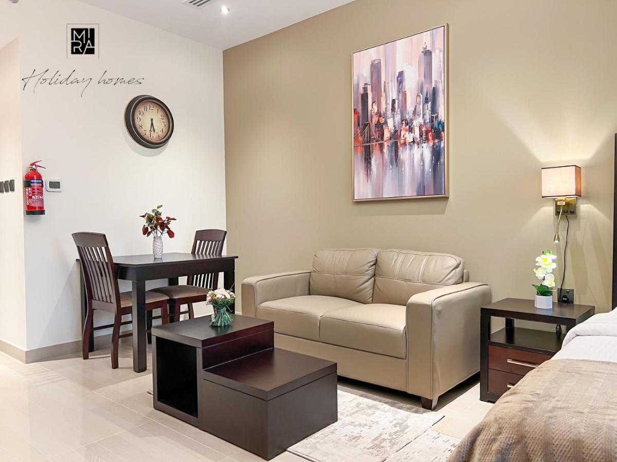 Mira Holiday Homes - Newly Furnished Studio In Downtown Dubai Eksteriør billede